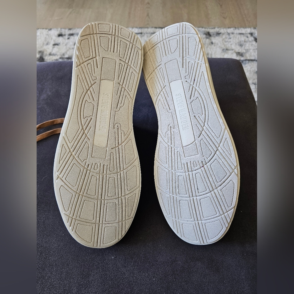 Steve Madden Tan Casual Sneakers - Picture 2 of 6